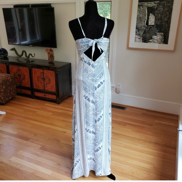If By Sea Tie Back Maxi Dress - Picture 4 of 5